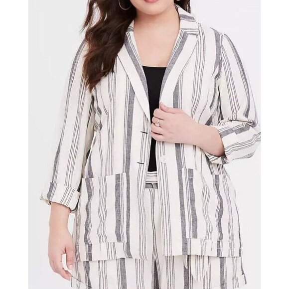 Torrid Size 3 3X Cream & Black Striped Linen Two Button Casual Blazer Womens - Picture 1 of 9